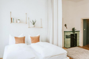 Cozy City Apartment